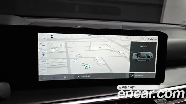 Kia Sorento — фото 14
