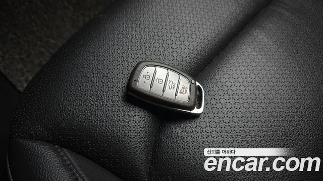 Hyundai Avante — фото 19