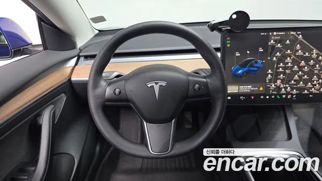 Tesla Model 3 — фото 13