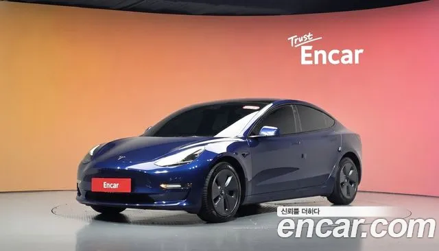 Tesla Model 3 — фото 20