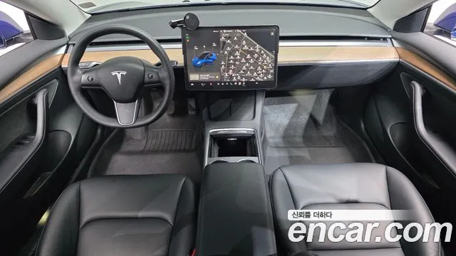 Tesla Model 3 — фото 6