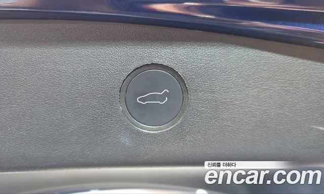 Tesla Model 3 — фото 16