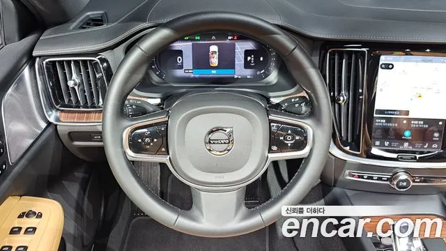 Volvo S60 — фото 15