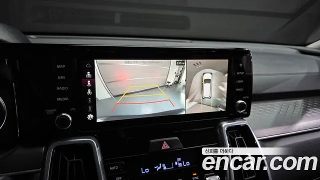 Kia Sorento — фото 15