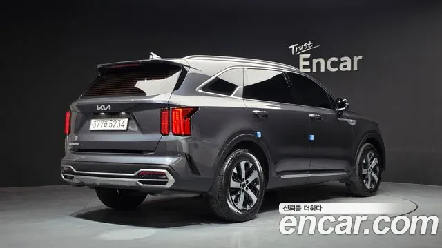 Kia Sorento — фото 2