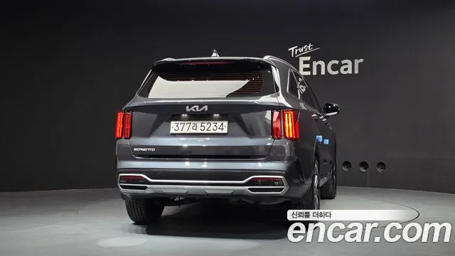 Kia Sorento — фото 4