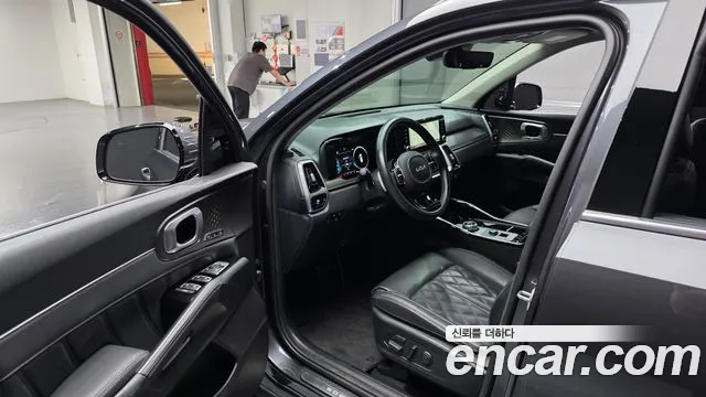 Kia Sorento — фото 10