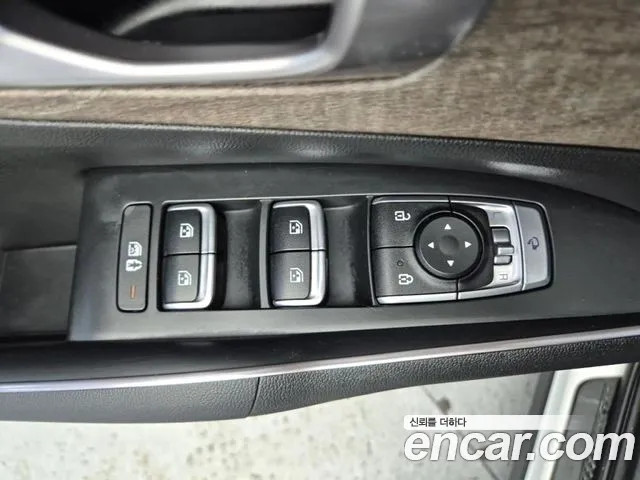 Kia Sorento — фото 17