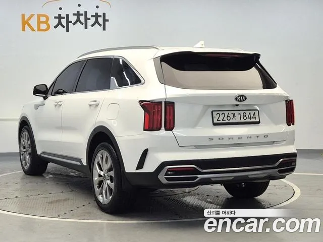 Kia Sorento — фото 4