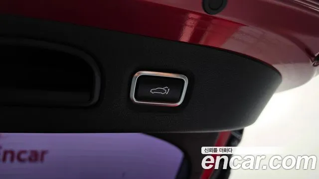Kia Stinger — фото 17