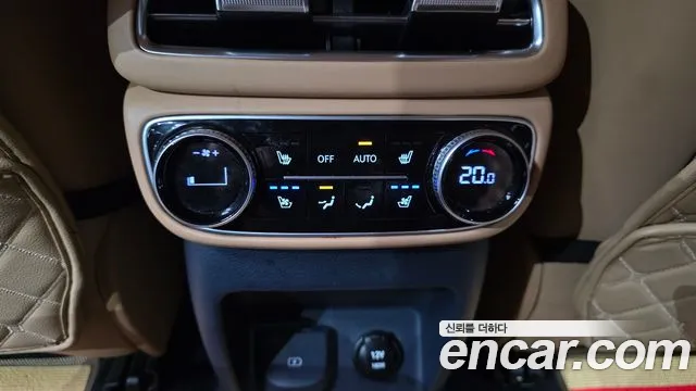 Genesis GV80 — фото 16