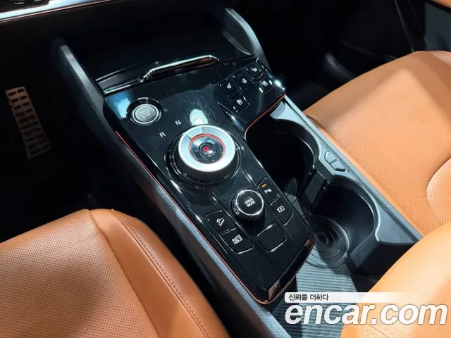 Kia Sportage — фото 9