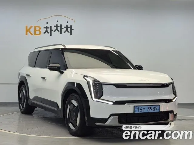 Kia EV9 — фото 3