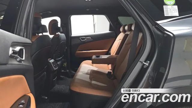 Kia Sportage — фото 11