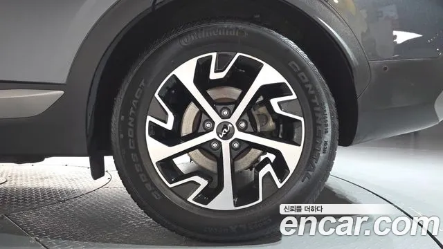 Kia Sportage — фото 21