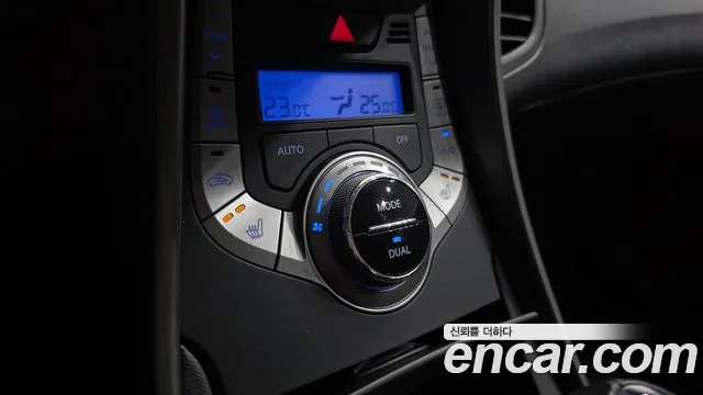 Hyundai Avante — фото 16