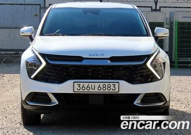 Kia Sportage — фото 1
