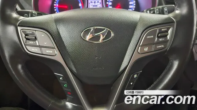 Hyundai Santa Fe — фото 11