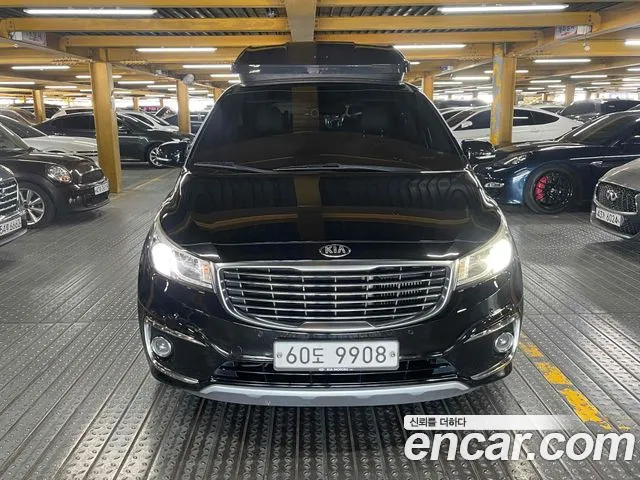 Kia Carnival — фото 2