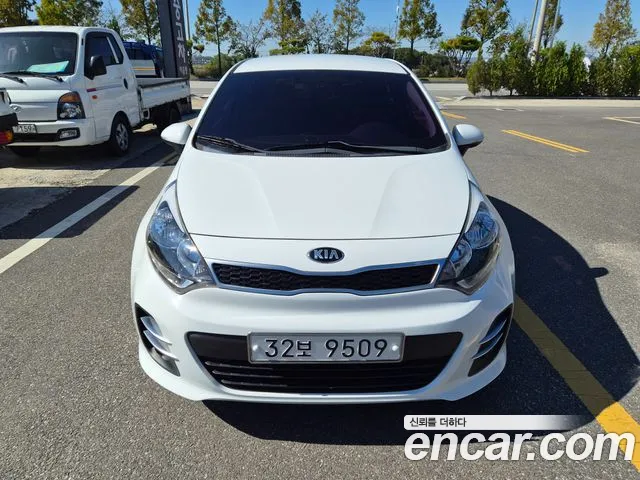 Kia pride — фото 2