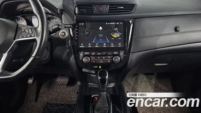 Nissan X-Trail — фото 14