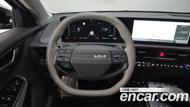Kia EV6 — фото 14