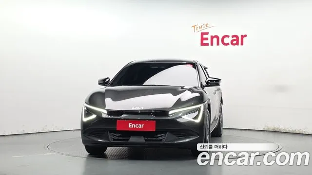 Kia EV6 — фото 3