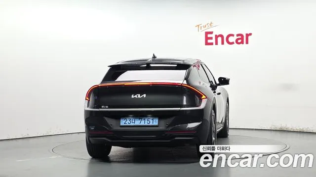 Kia EV6 — фото 4