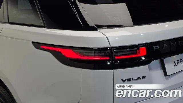 Land Rover Range Rover Velar — фото 19