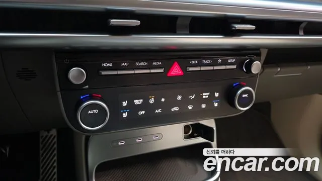 Hyundai Ioniq 9 — фото 18