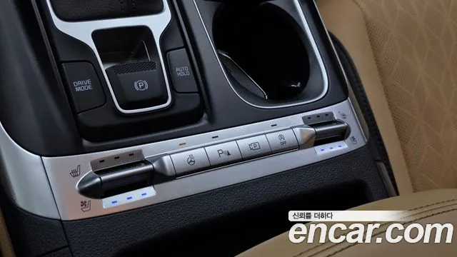 Kia Carnival — фото 19