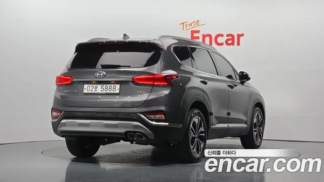Hyundai Santa Fe — фото 2