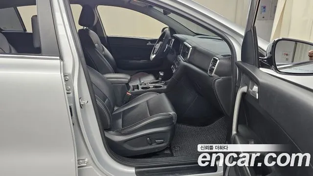 Kia Sportage — фото 26
