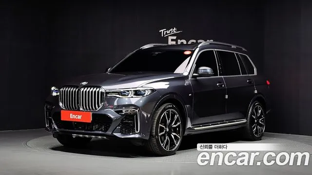 BMW X7 — фото 1