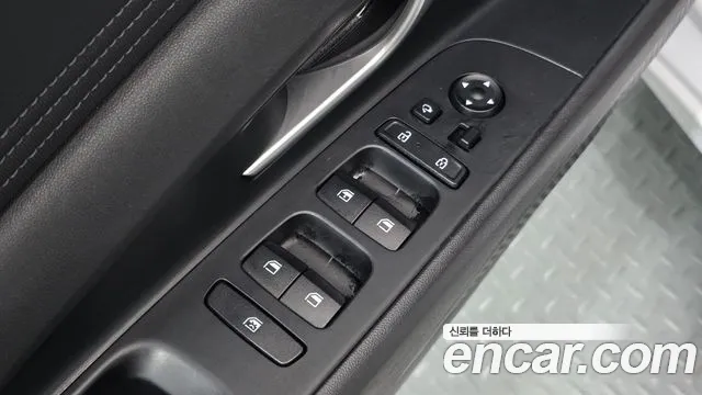 Hyundai Avante — фото 13