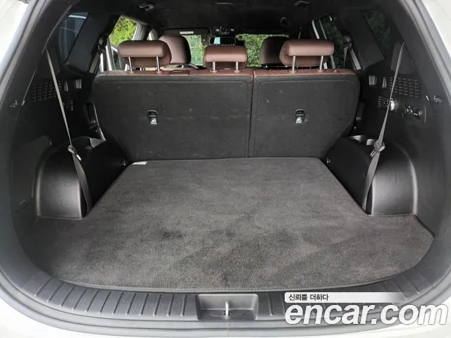 Hyundai Santa Fe — фото 15