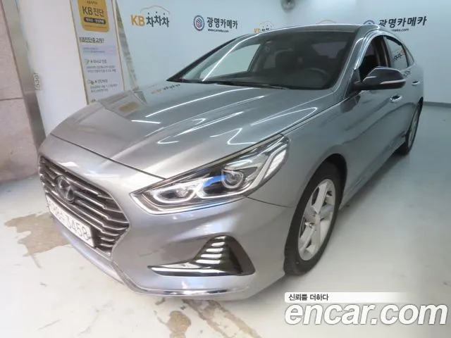 Hyundai Sonata — фото 1