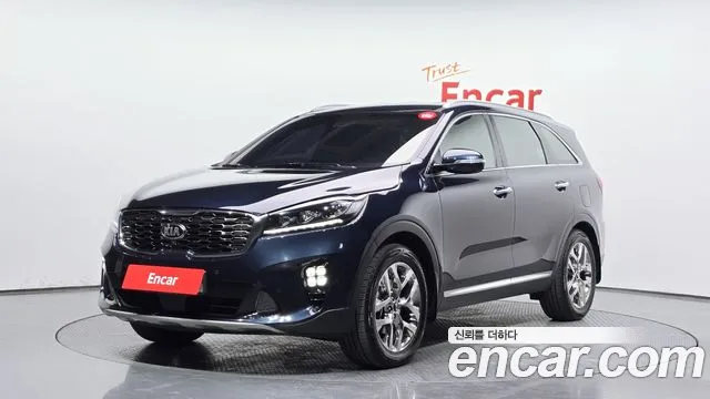Kia Sorento — фото 1