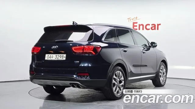 Kia Sorento — фото 2