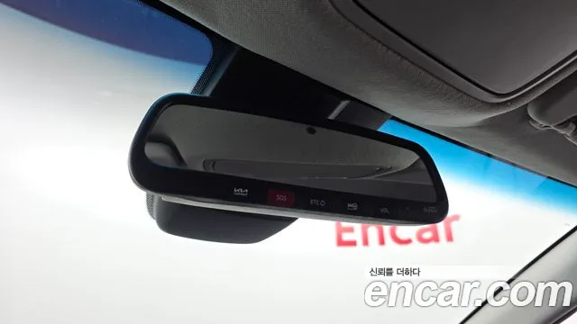 Kia Niro — фото 17