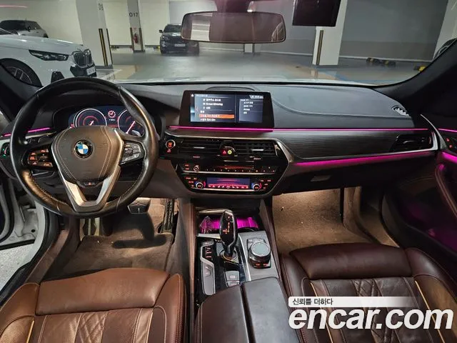 BMW 5-Series — фото 12