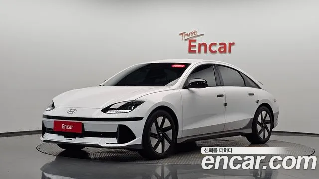 Hyundai Ioniq 6 — фото 1