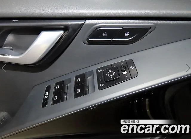 Kia Niro — фото 13