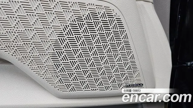 Kia Carnival — фото 18