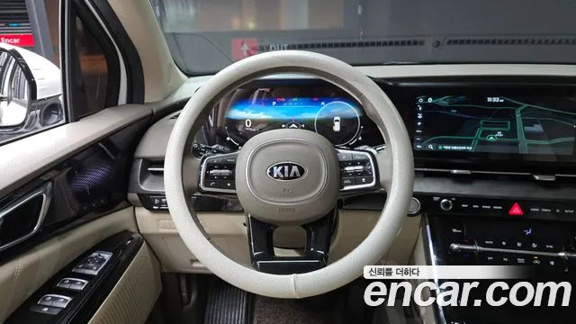 Kia Carnival — фото 13