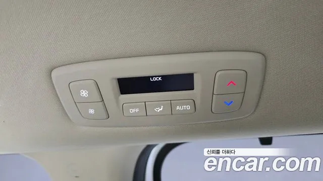 Kia Carnival — фото 28