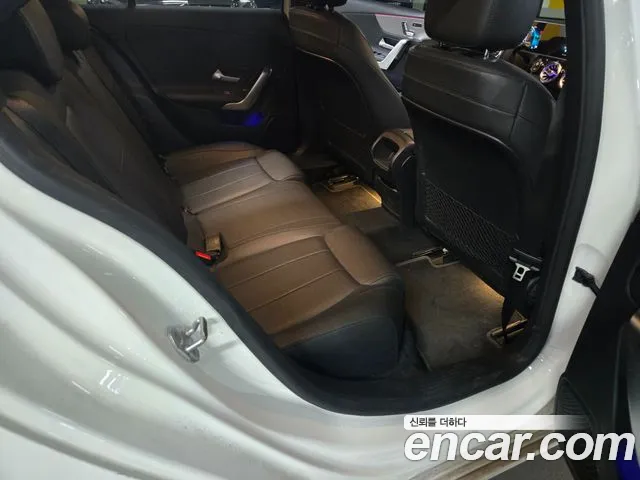 Mercedes-Benz A-Class — фото 10