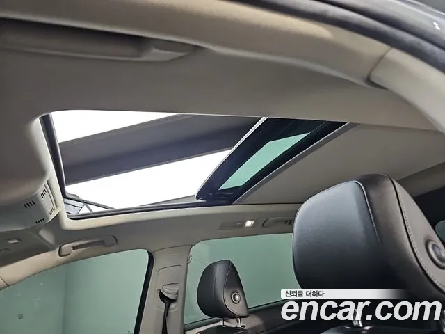 Volkswagen Tiguan — фото 13