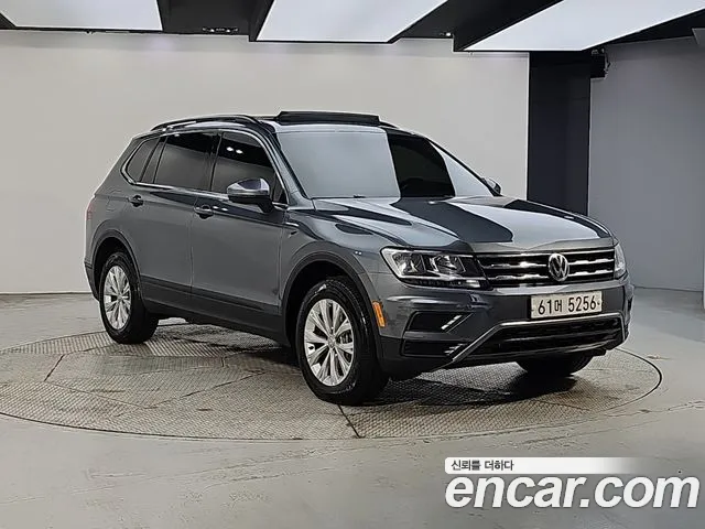 Volkswagen Tiguan — фото 2
