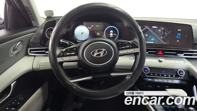 Hyundai Avante — фото 13